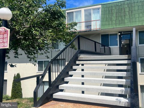 Condo For Rent - 3531 Forest Lane #E-12<br/> SCHWENKSVILLE, PA 19473