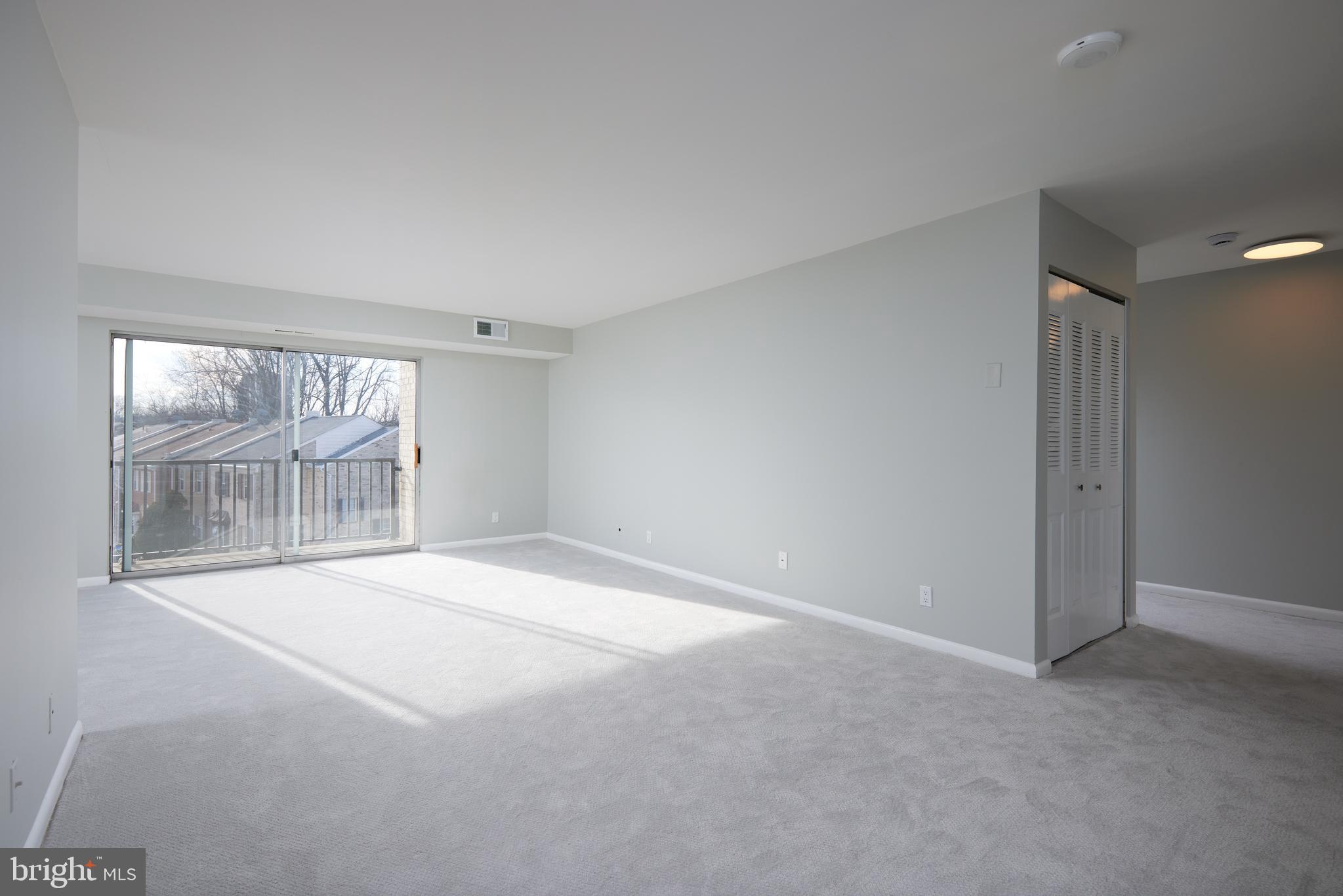 SILVER SPRING - Residential