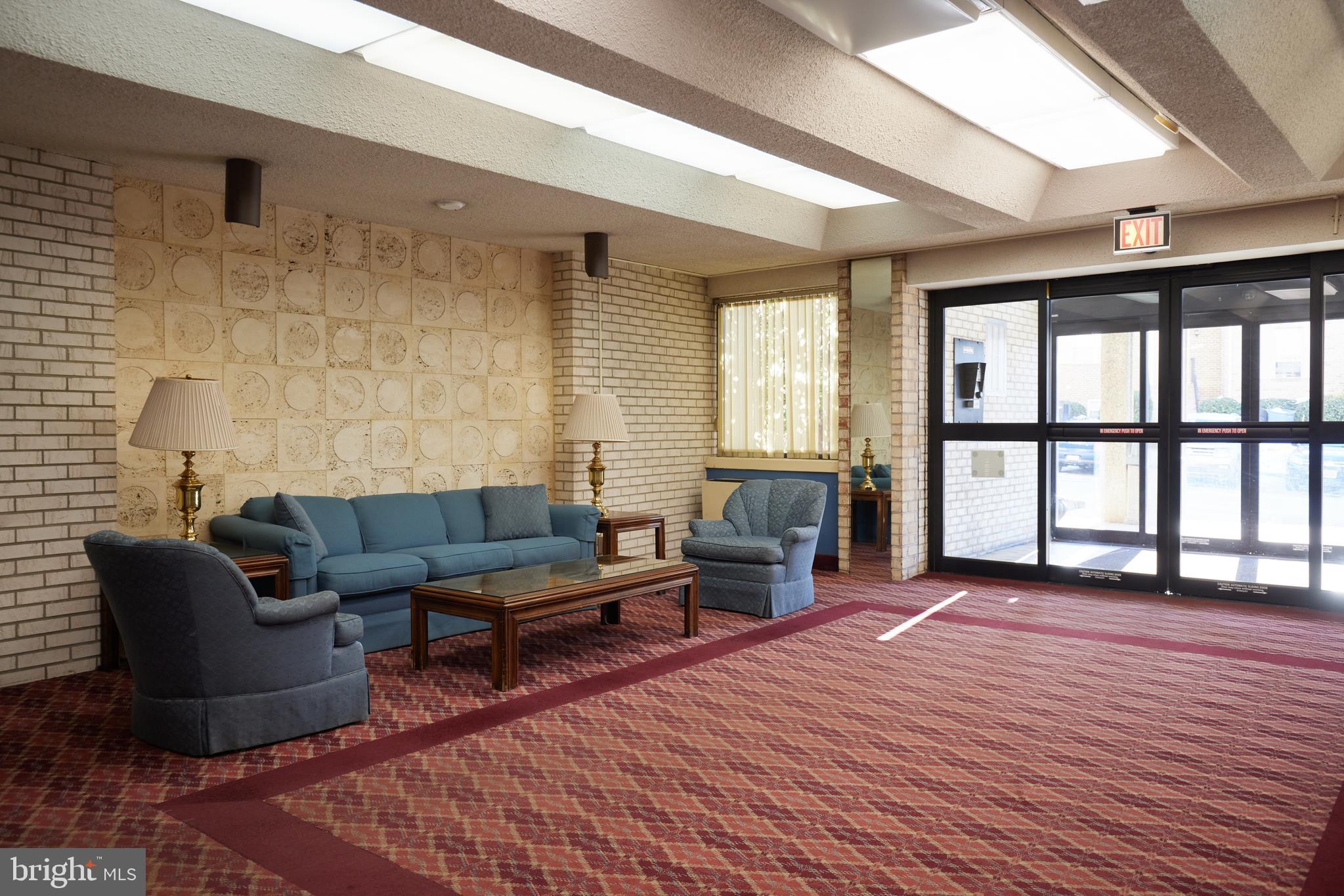 SILVER SPRING - Residential