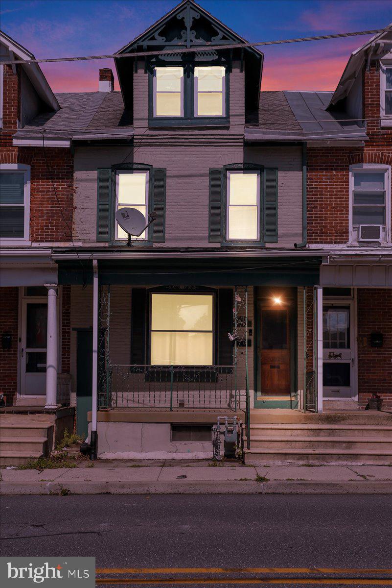 125 N FRANKLIN STREET