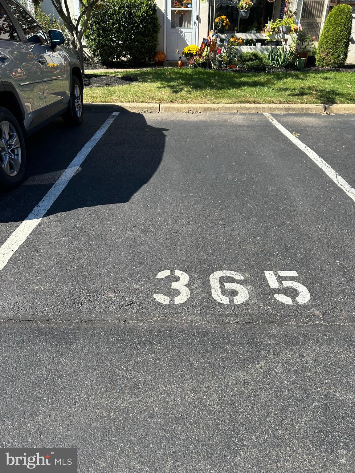 FOUNTAIN POINTE - Residential