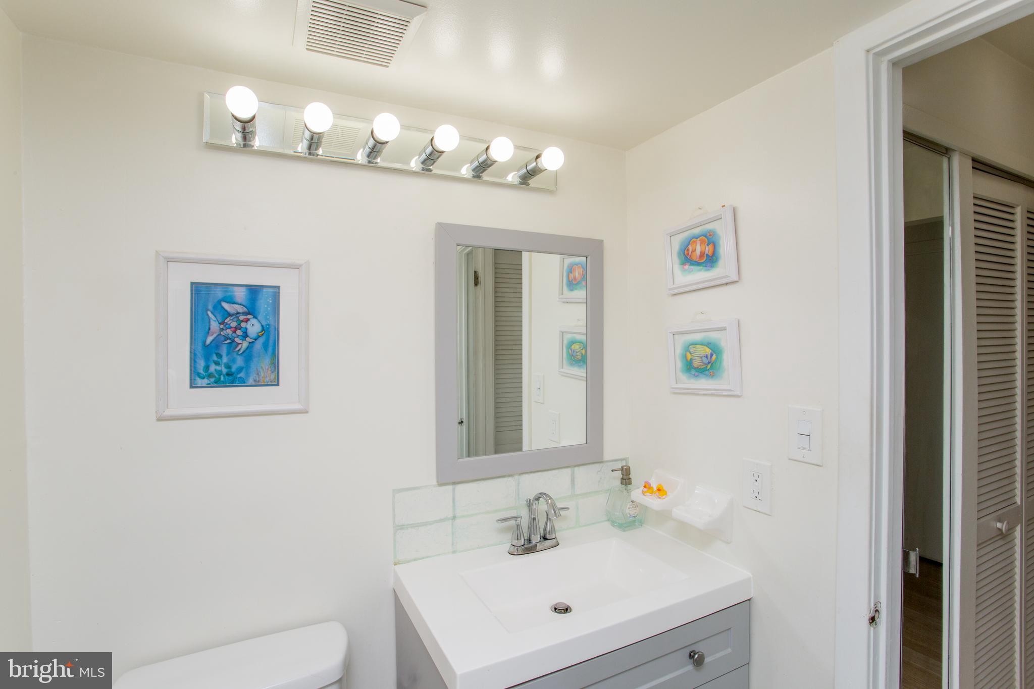 FOUNTAIN POINTE - Residential