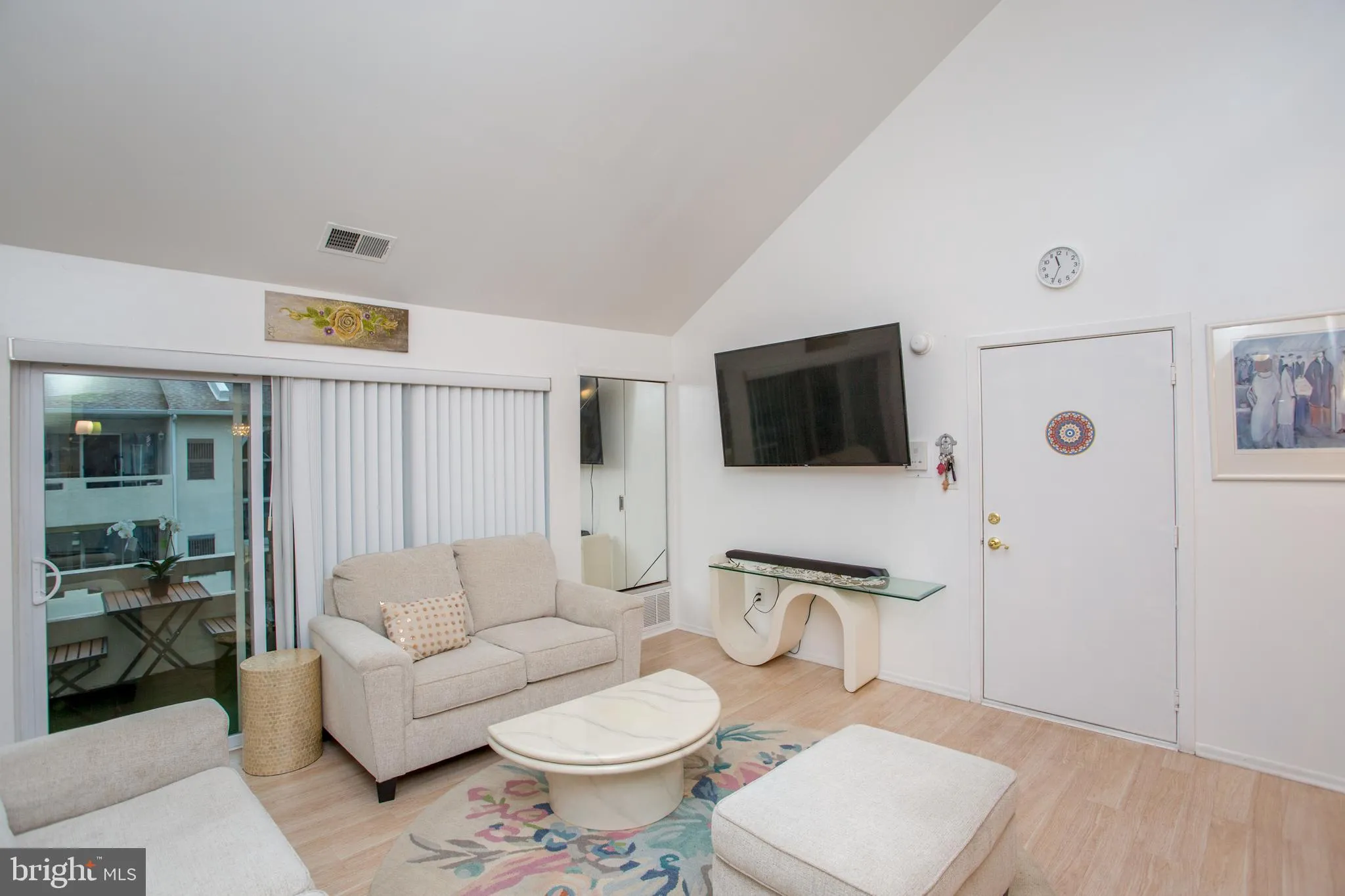 Philadelphia, Pennsylvania 19114, United States, 2 Bedrooms Bedrooms, ,3 BathroomsBathrooms,Residential,Active,233797