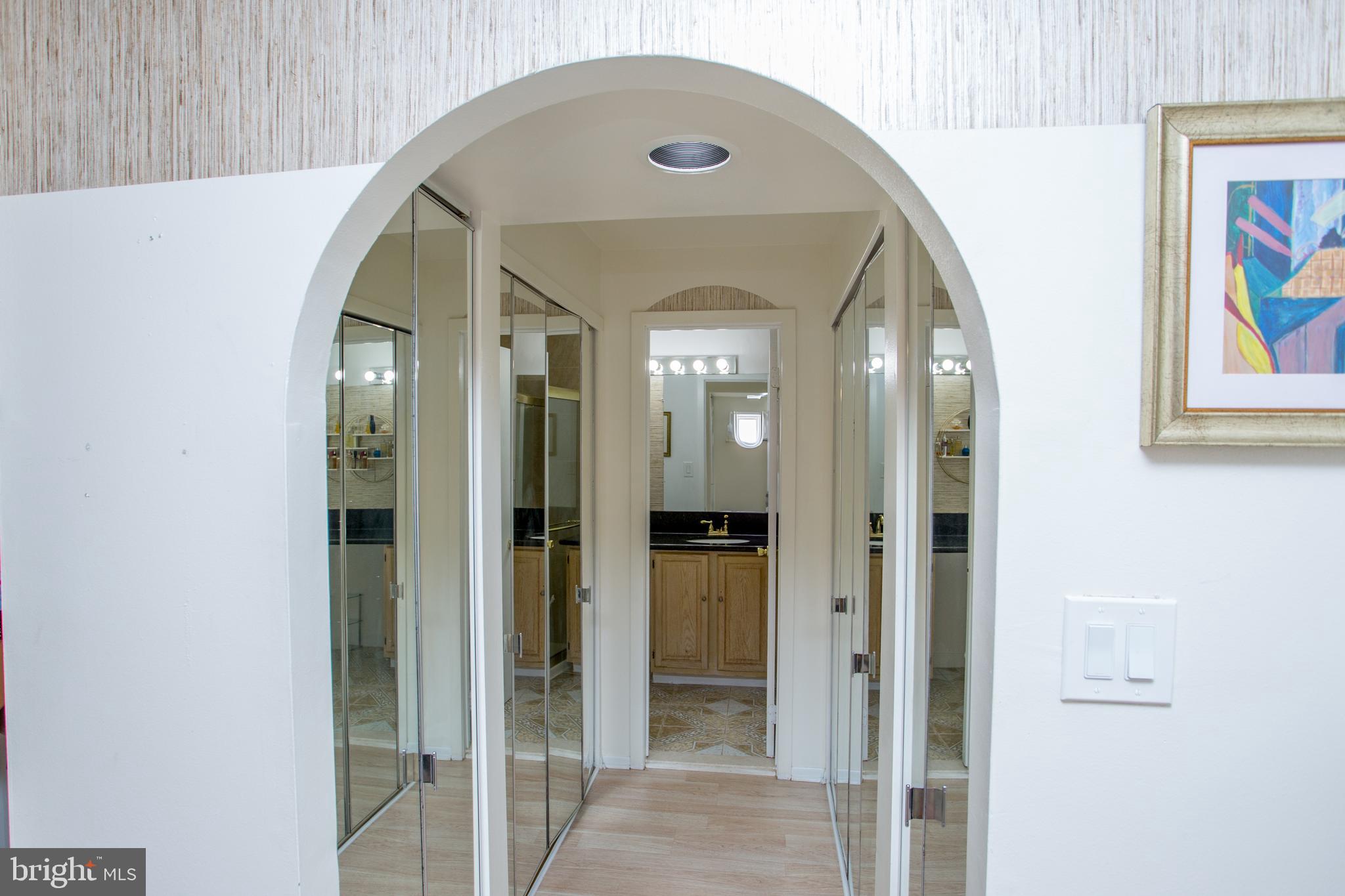 FOUNTAIN POINTE - Residential