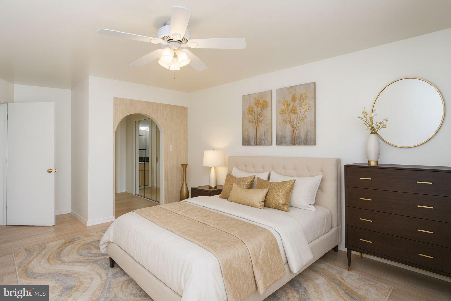 FOUNTAIN POINTE - Residential