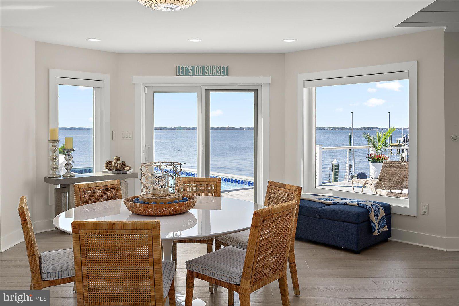 HERON HARBOUR - Residential