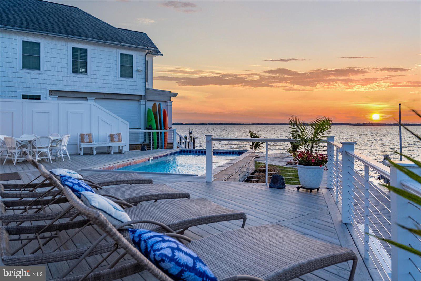 HERON HARBOUR - Residential