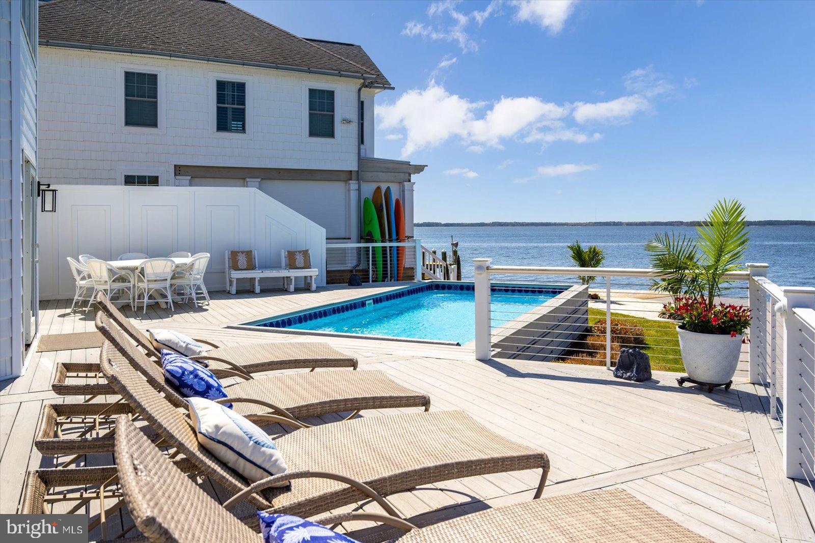 HERON HARBOUR - Residential