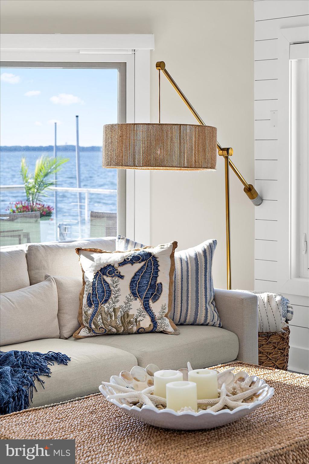 HERON HARBOUR - Residential