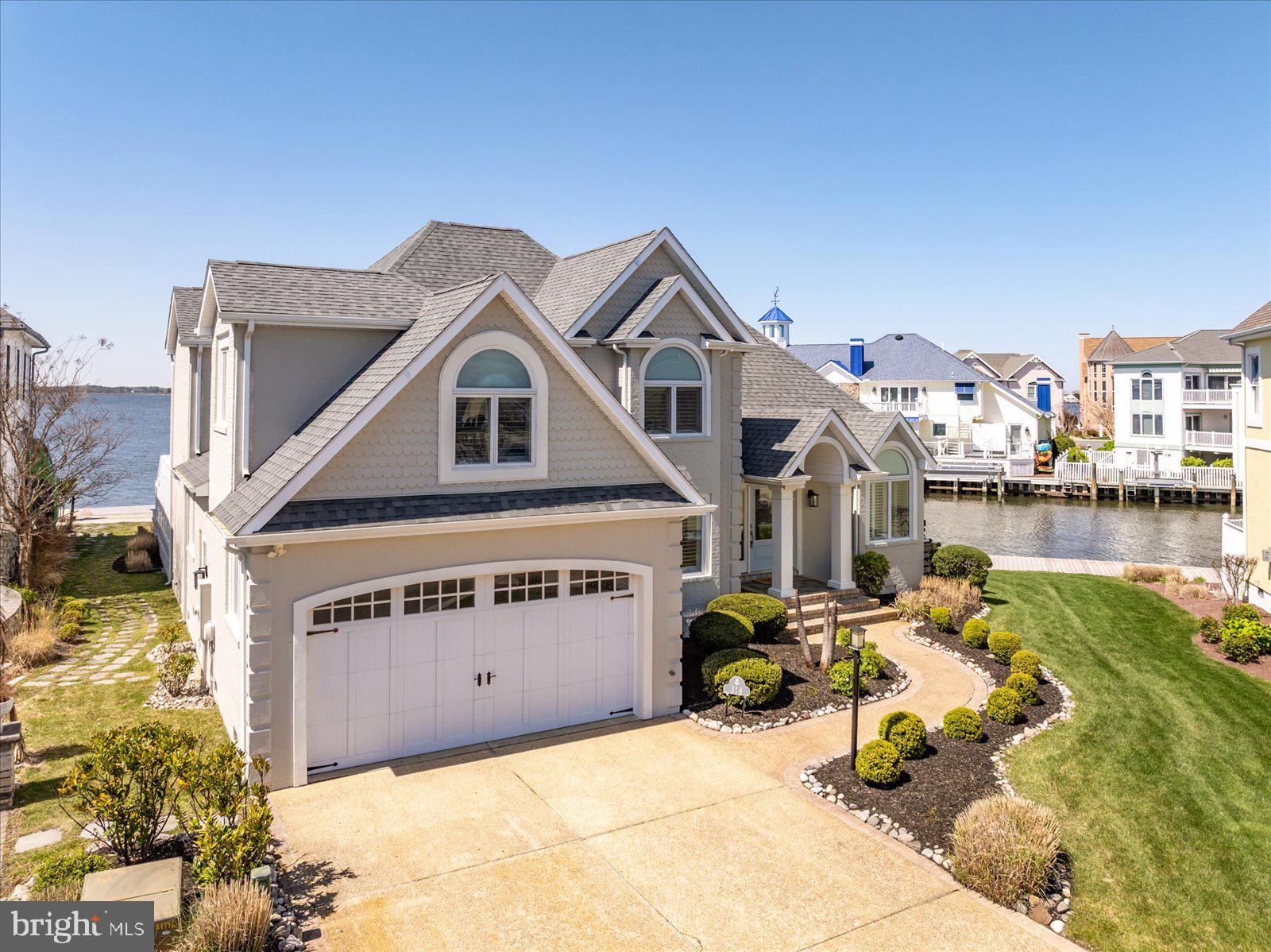 HERON HARBOUR - Residential