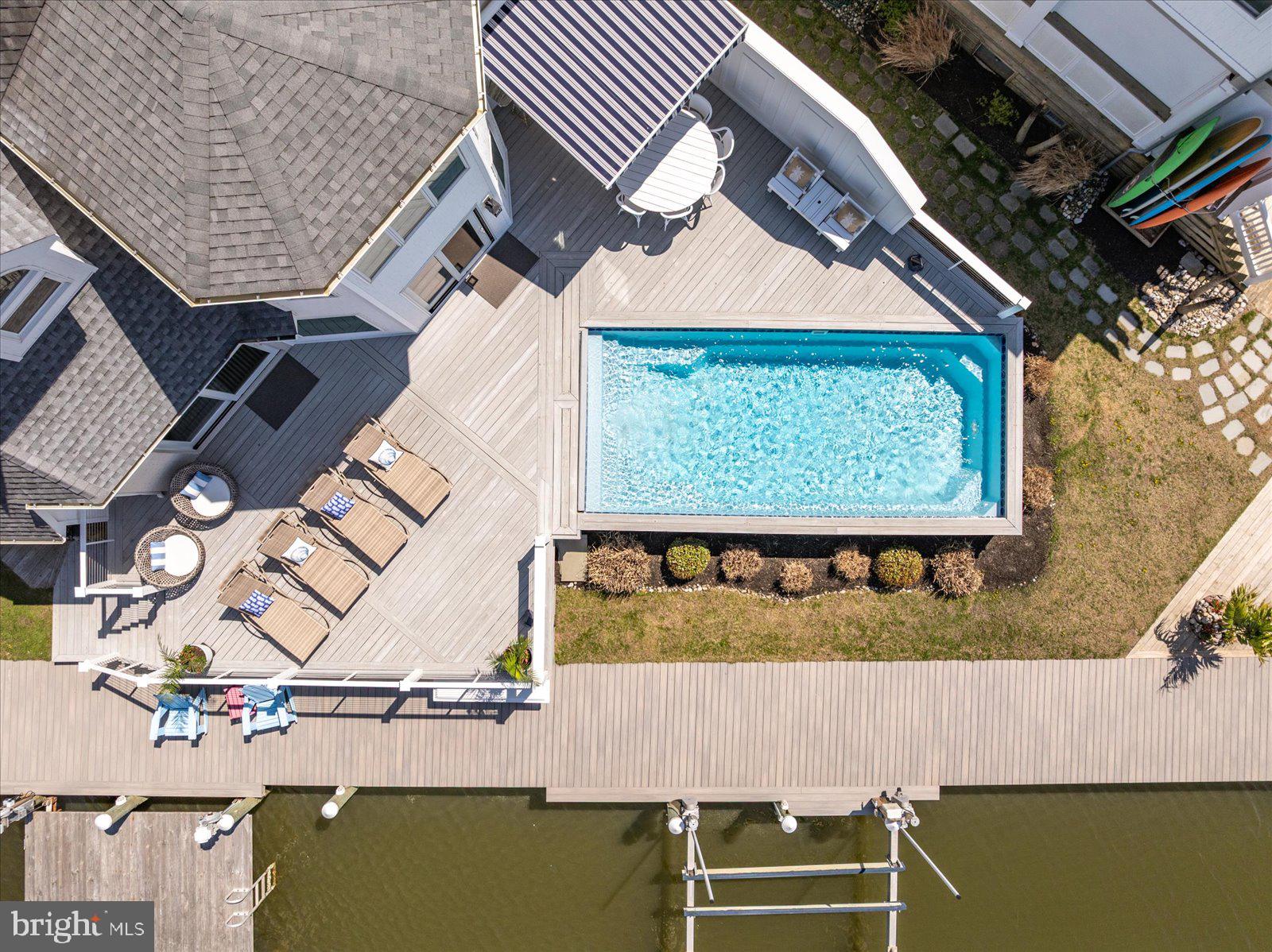 HERON HARBOUR - Residential