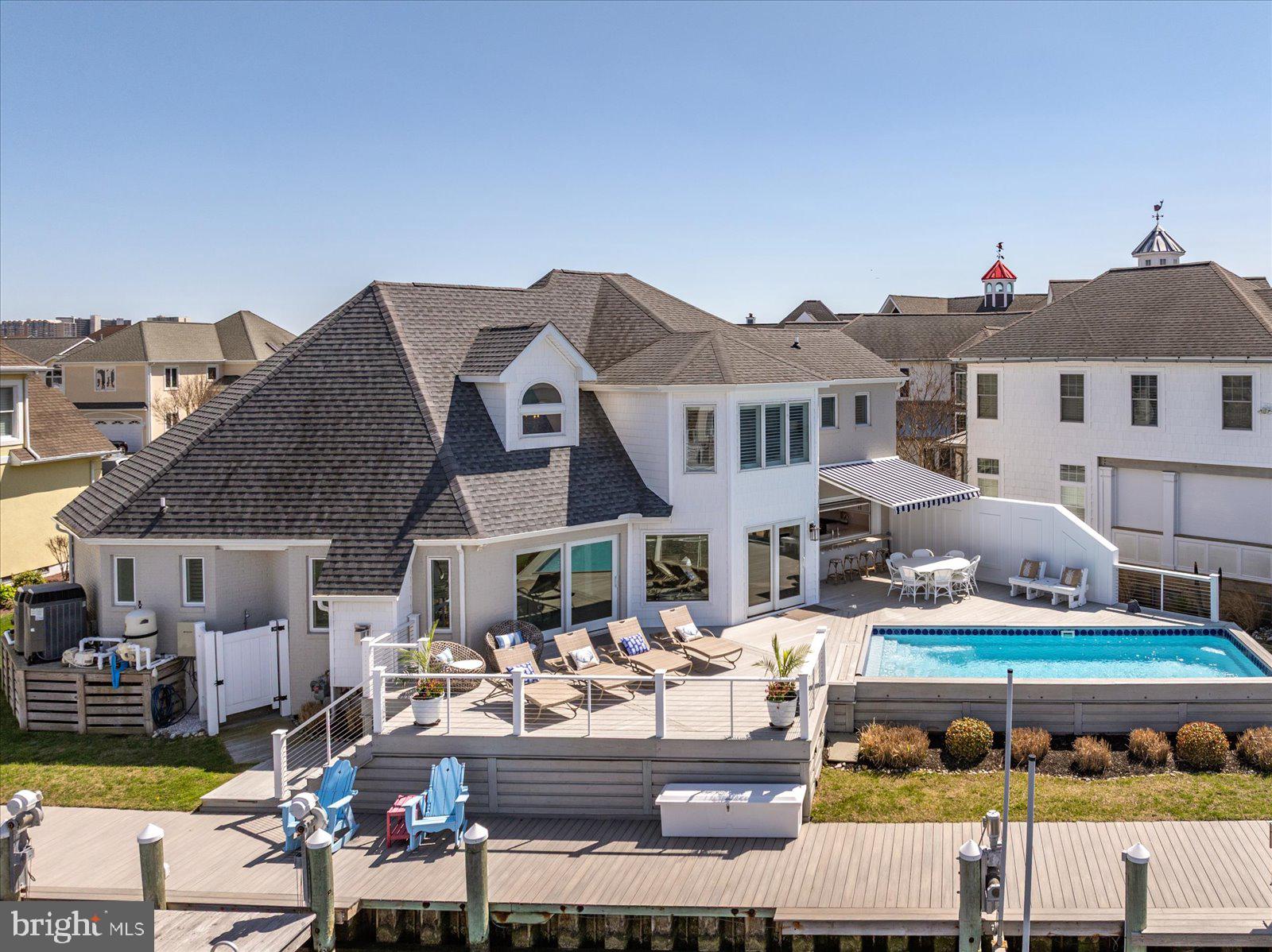 HERON HARBOUR - Residential