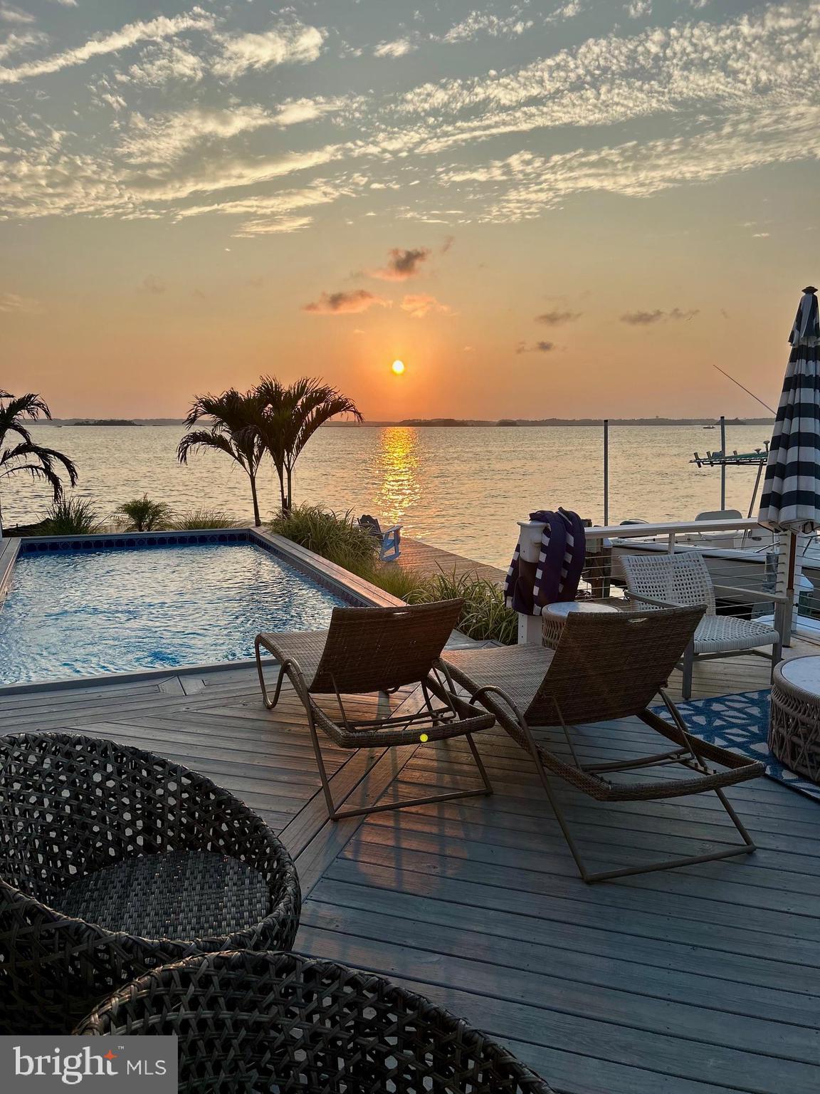 HERON HARBOUR - Residential