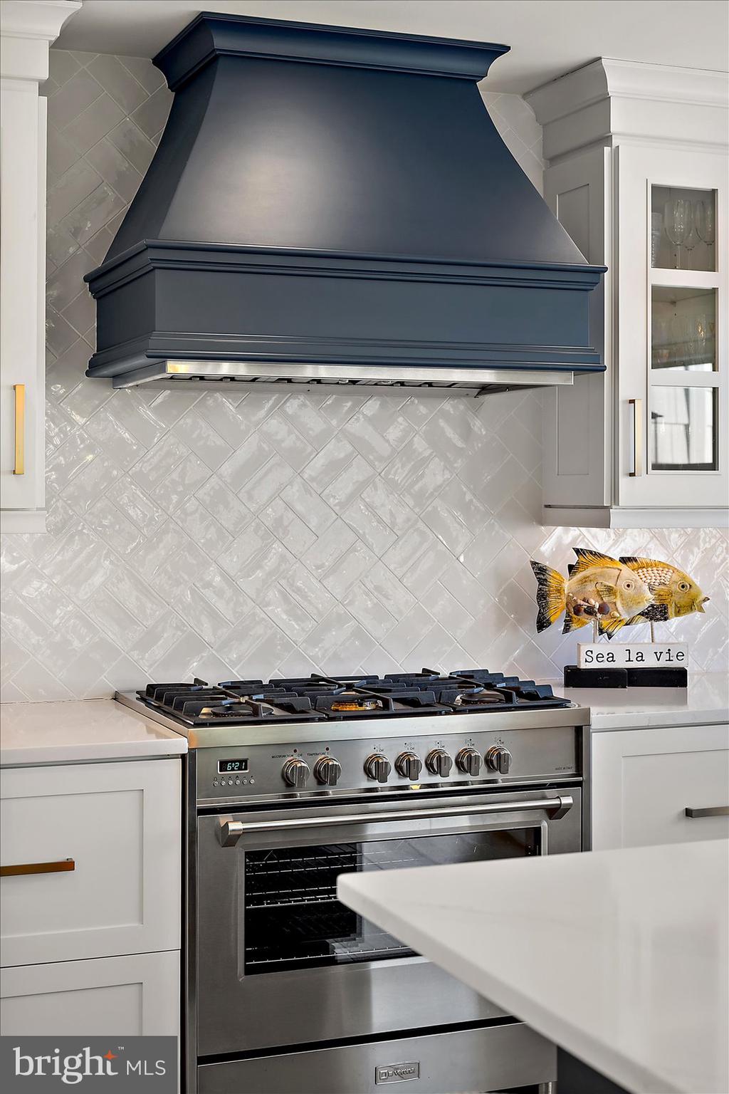 HERON HARBOUR - Residential