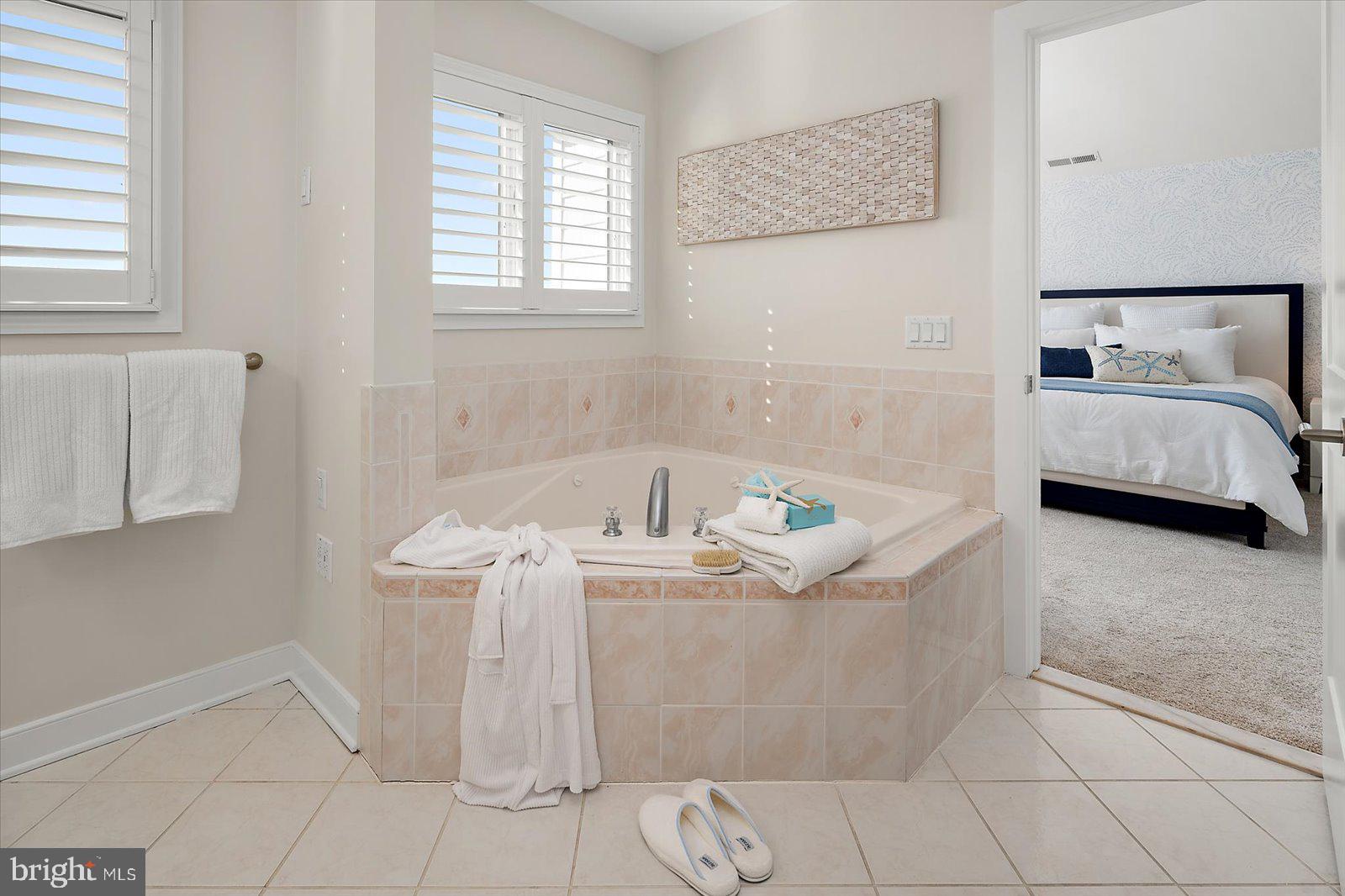 HERON HARBOUR - Residential