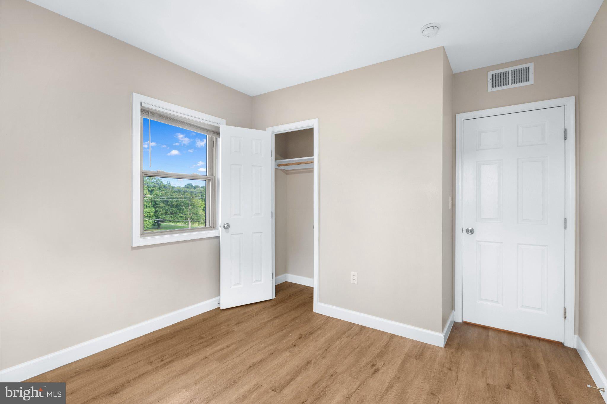 4184 LIVINGSTON ROAD SE