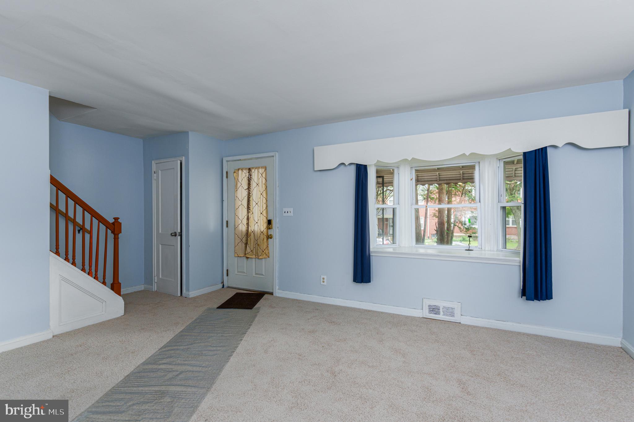 PERRING LOCH - Residential