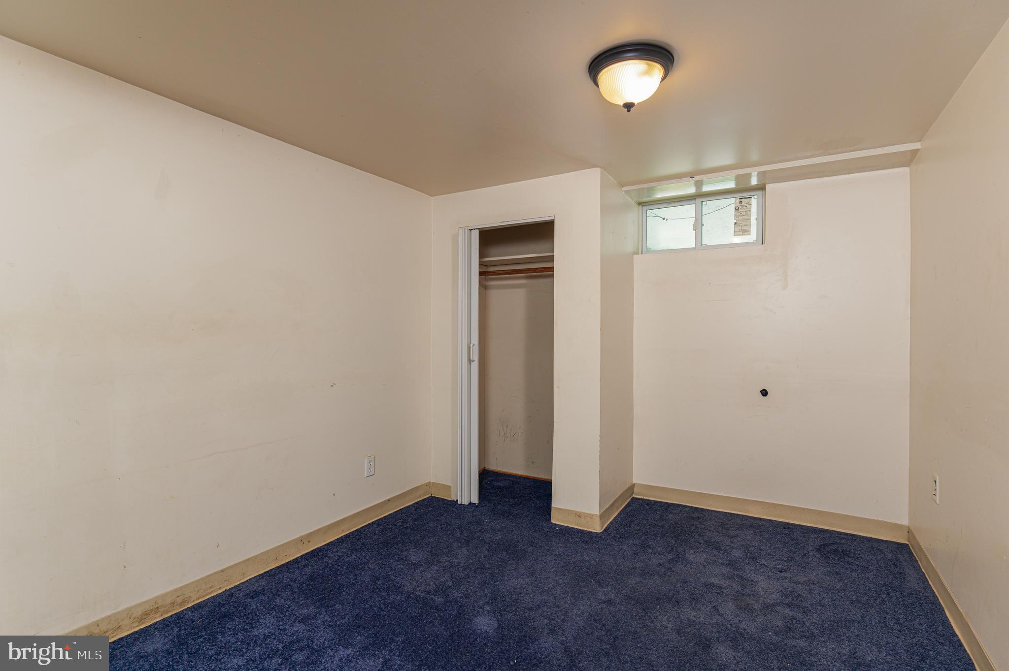 PERRING LOCH - Residential