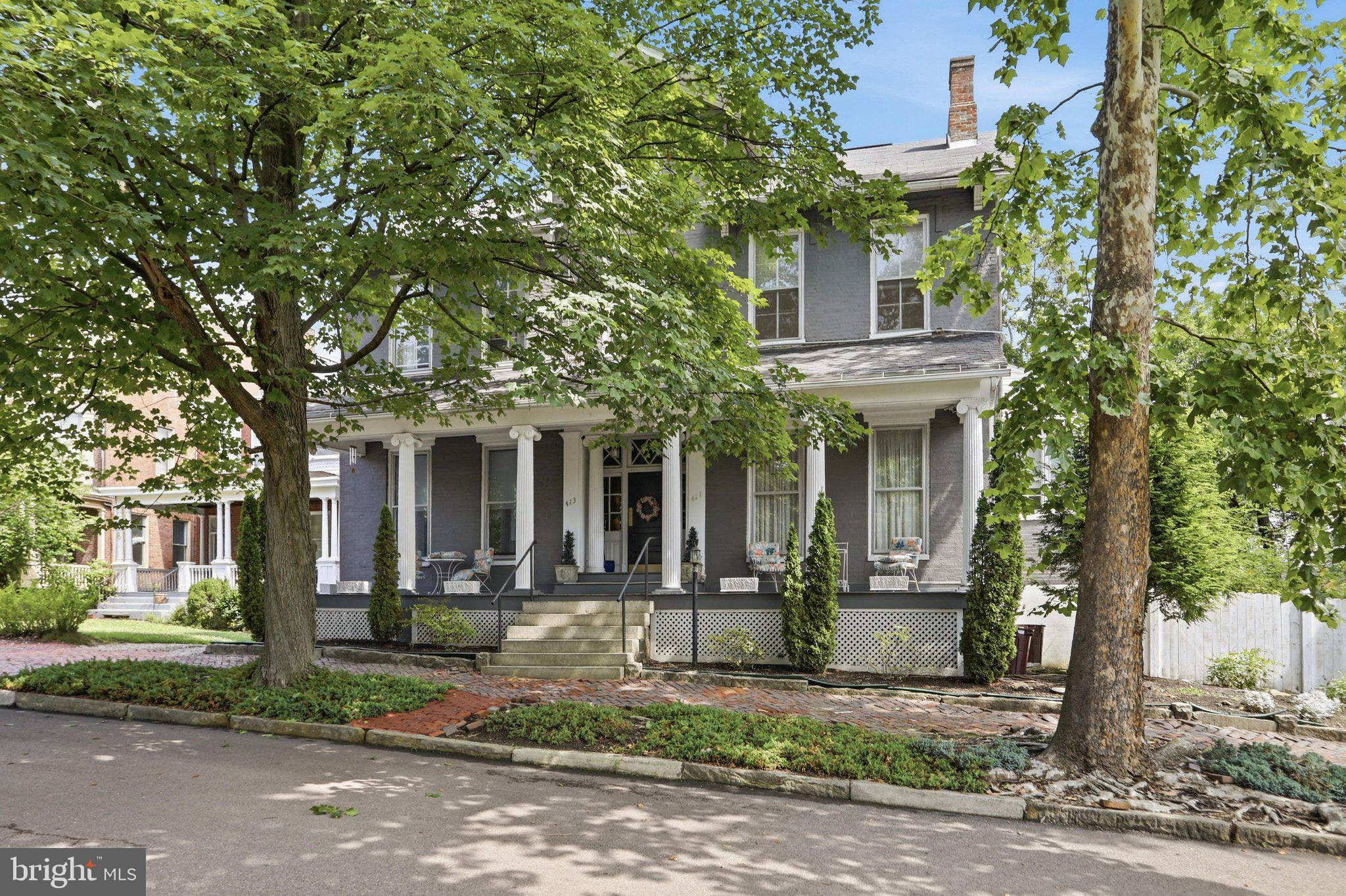411 WASHINGTON STREET