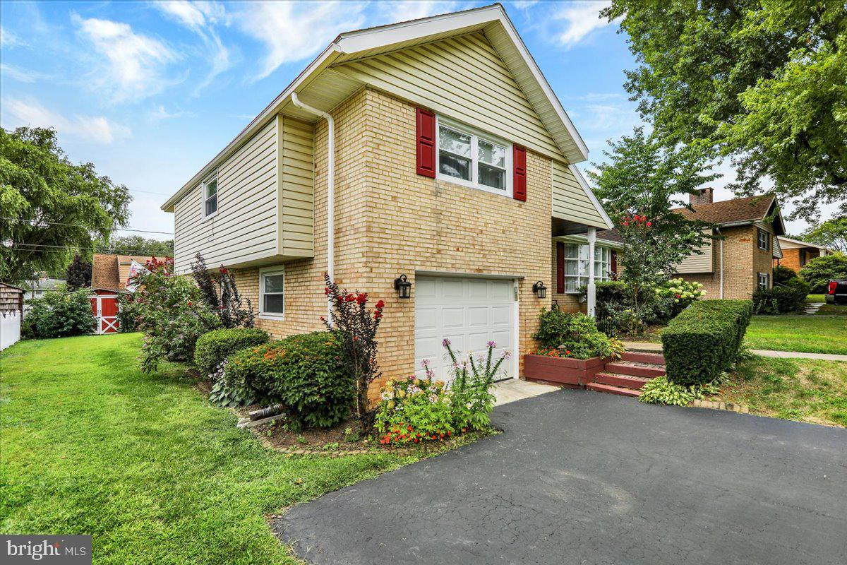 2408 LAUREL ROAD