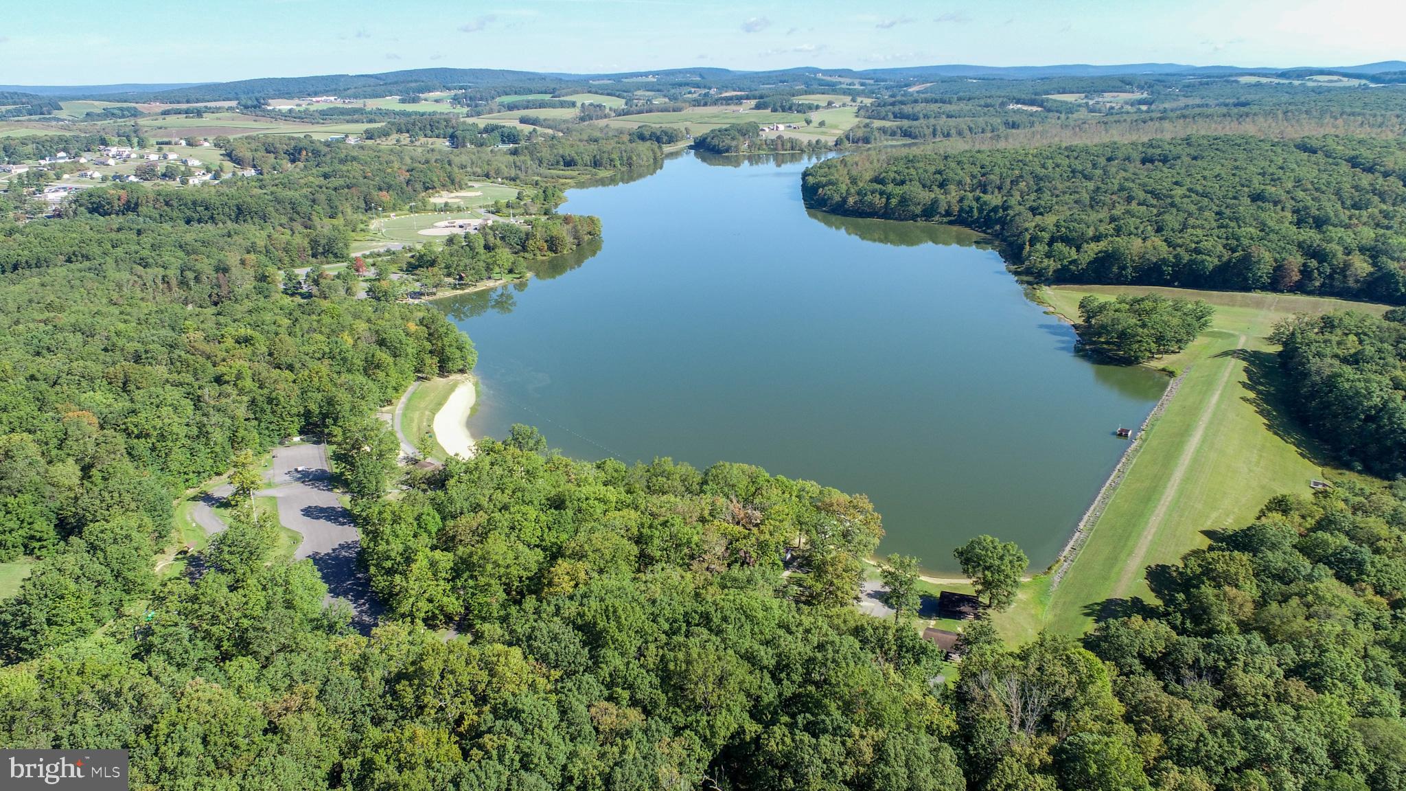 MT. LAKE PARK - Residential
