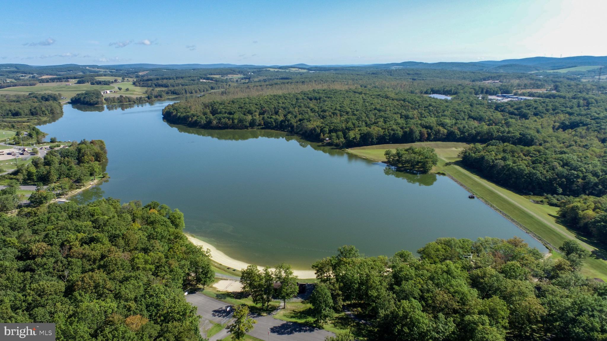 MT. LAKE PARK - Residential