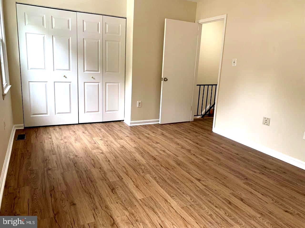 TUDOR HALL - Residential