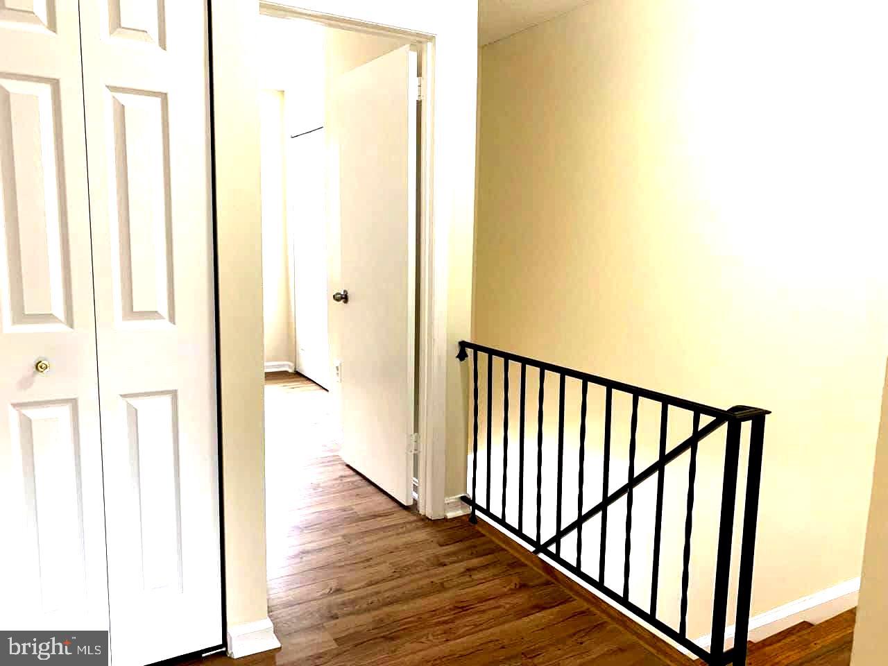 TUDOR HALL - Residential