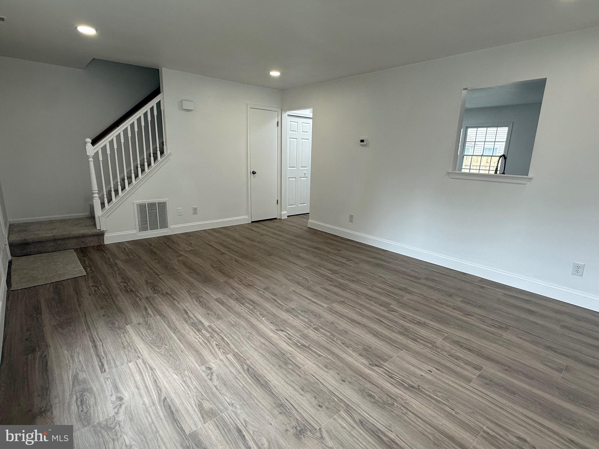 5 GENARD COURT
