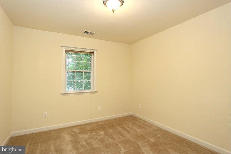 TYLER PARK - Residential