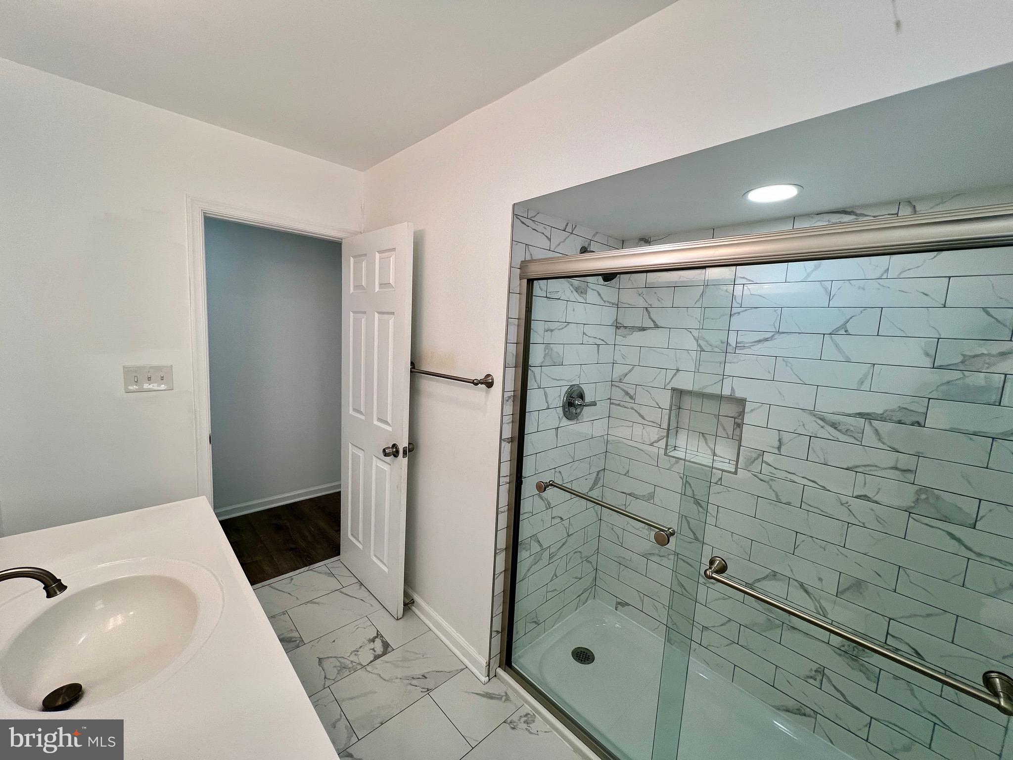 CAMBRIDGE - Residential