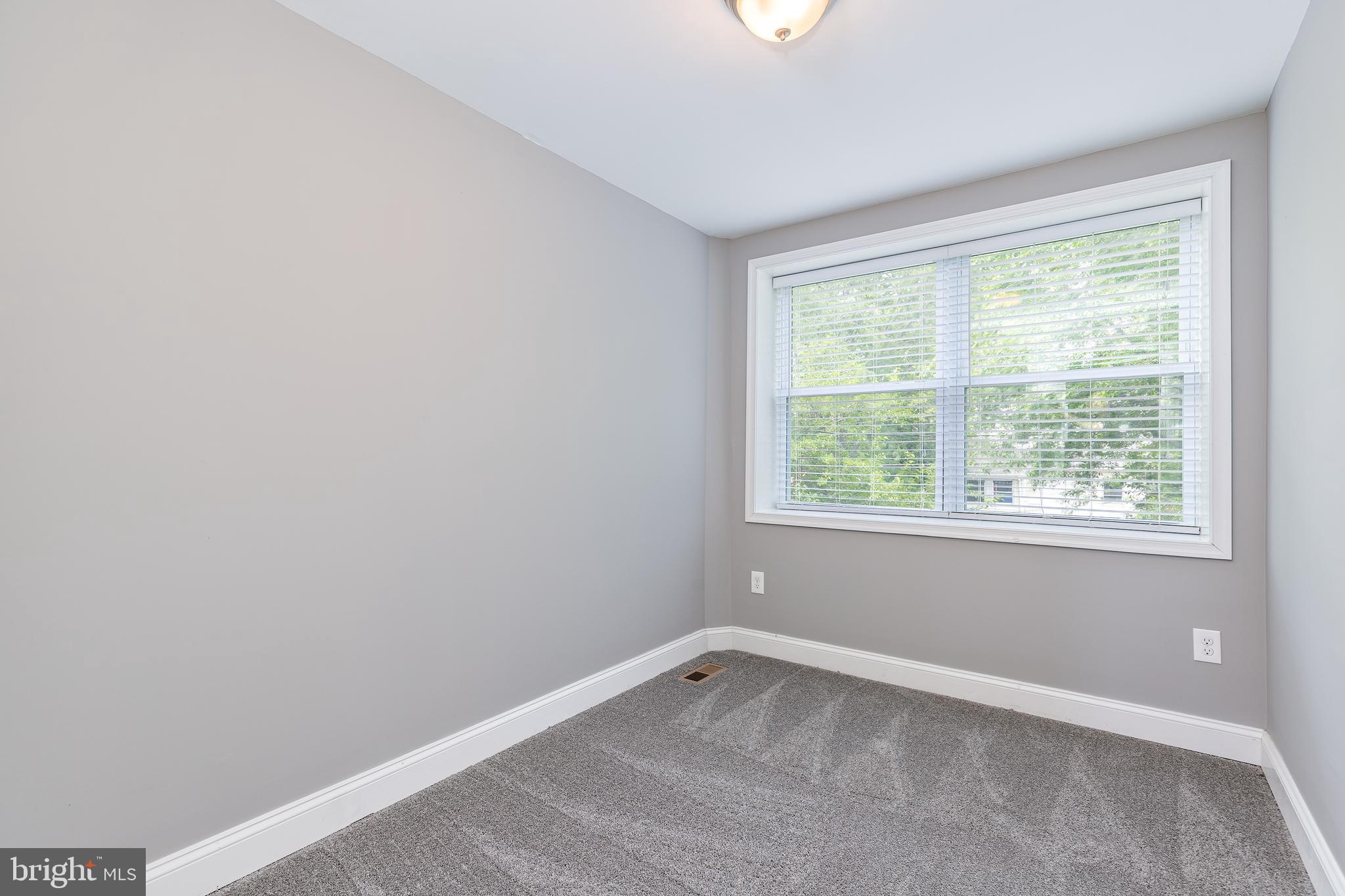 DUNDALK HIGHLANDS - Residential