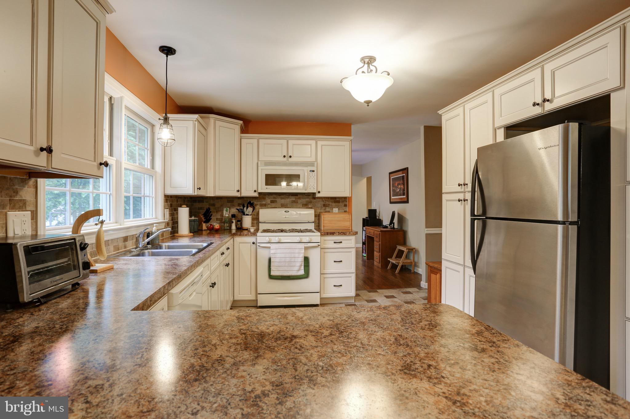 CEDAR HILLS - Residential