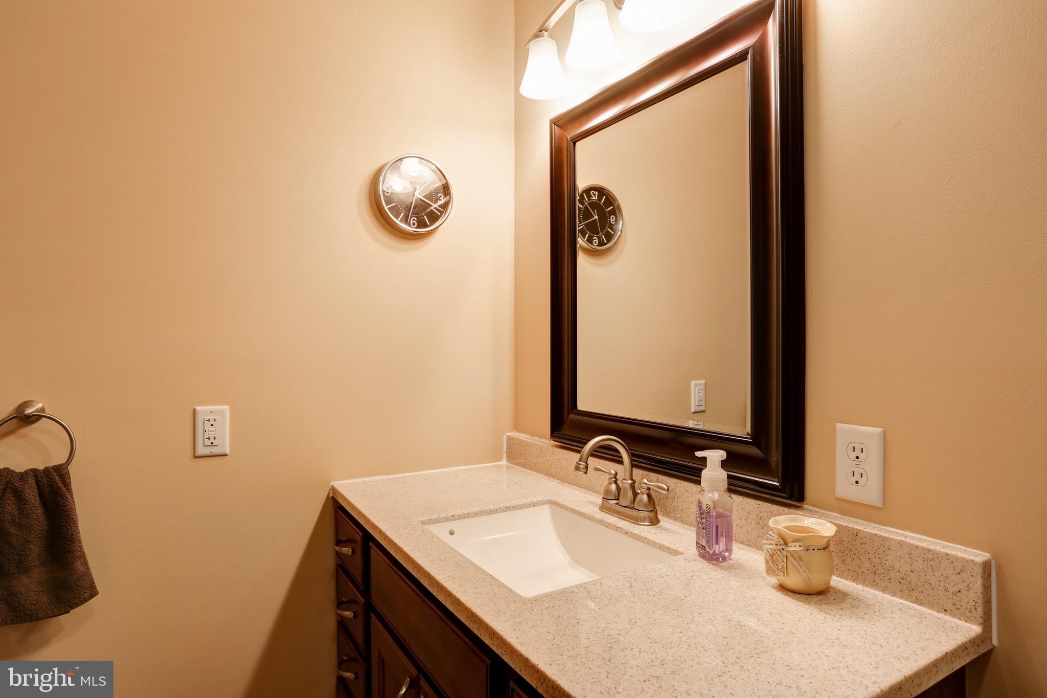 CEDAR HILLS - Residential