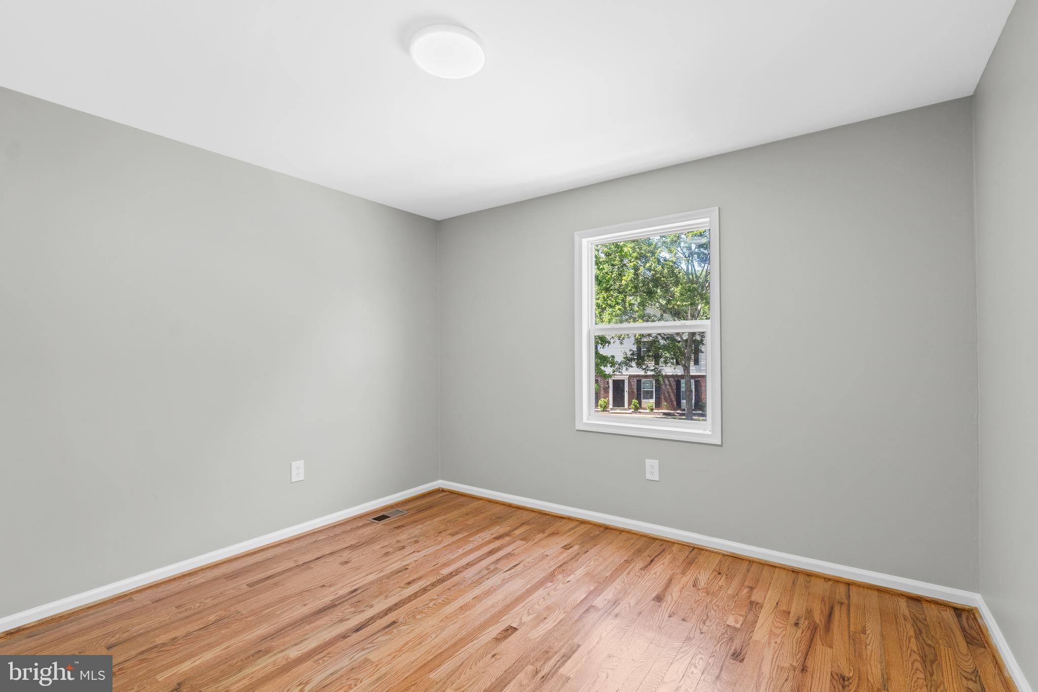 WILLOW HILLS - Residential