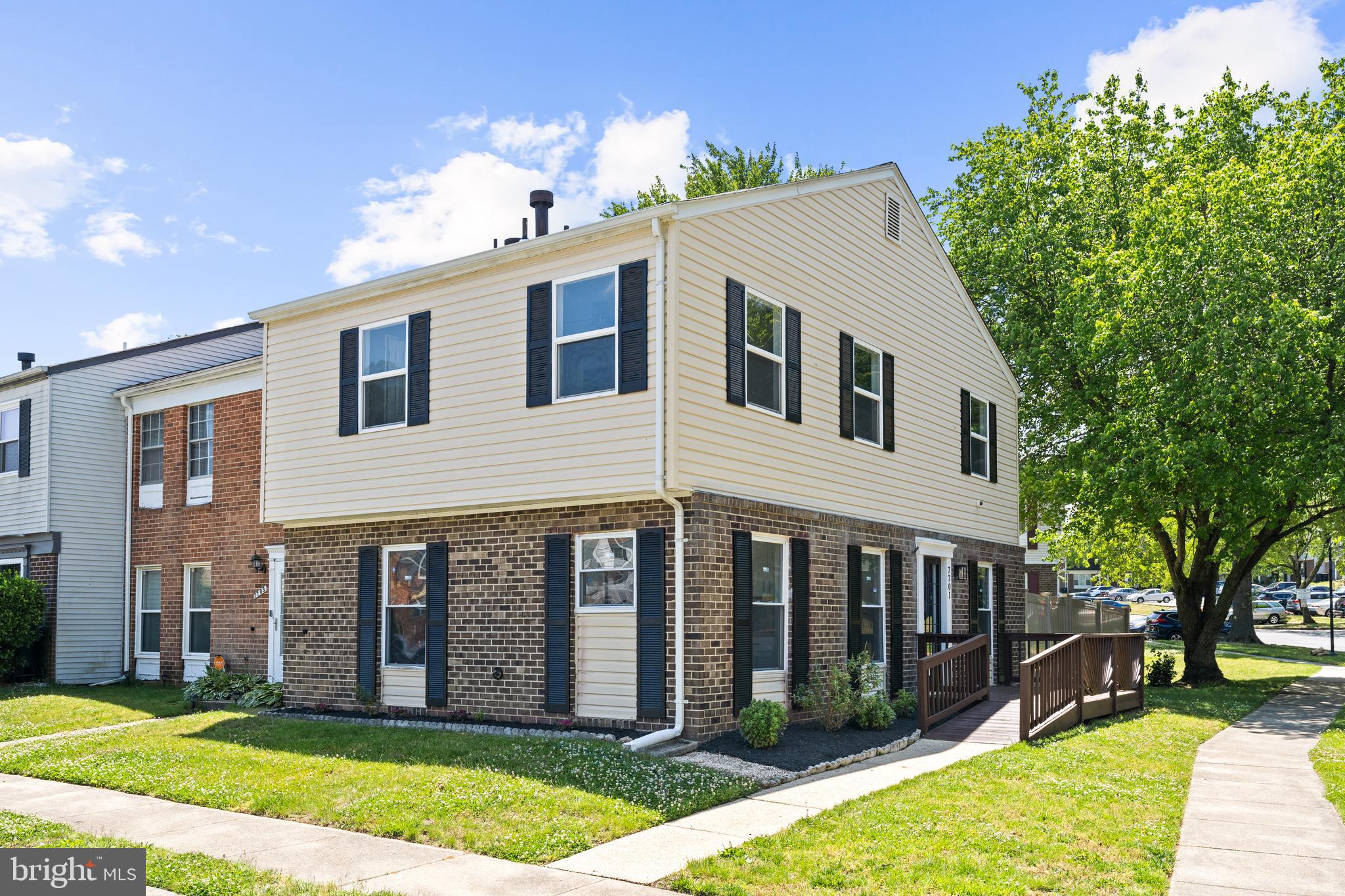 WILLOW HILLS - Residential