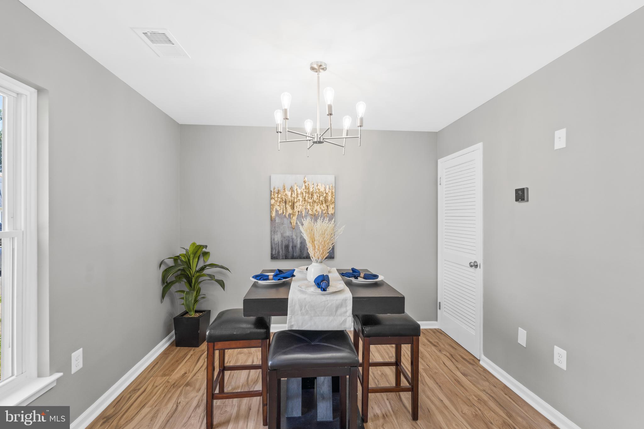 WILLOW HILLS - Residential