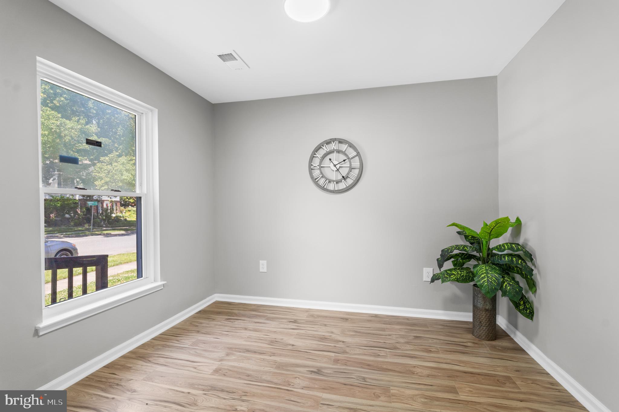 WILLOW HILLS - Residential