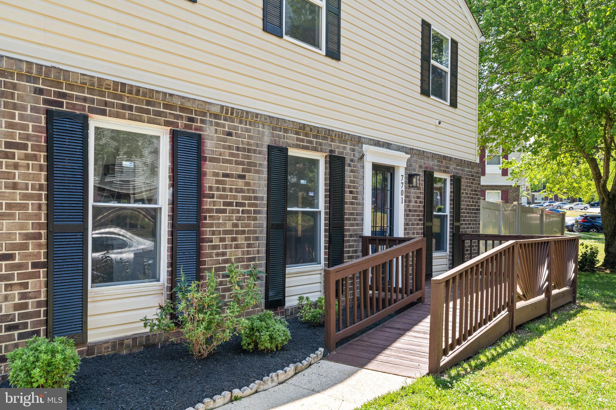 WILLOW HILLS - Residential