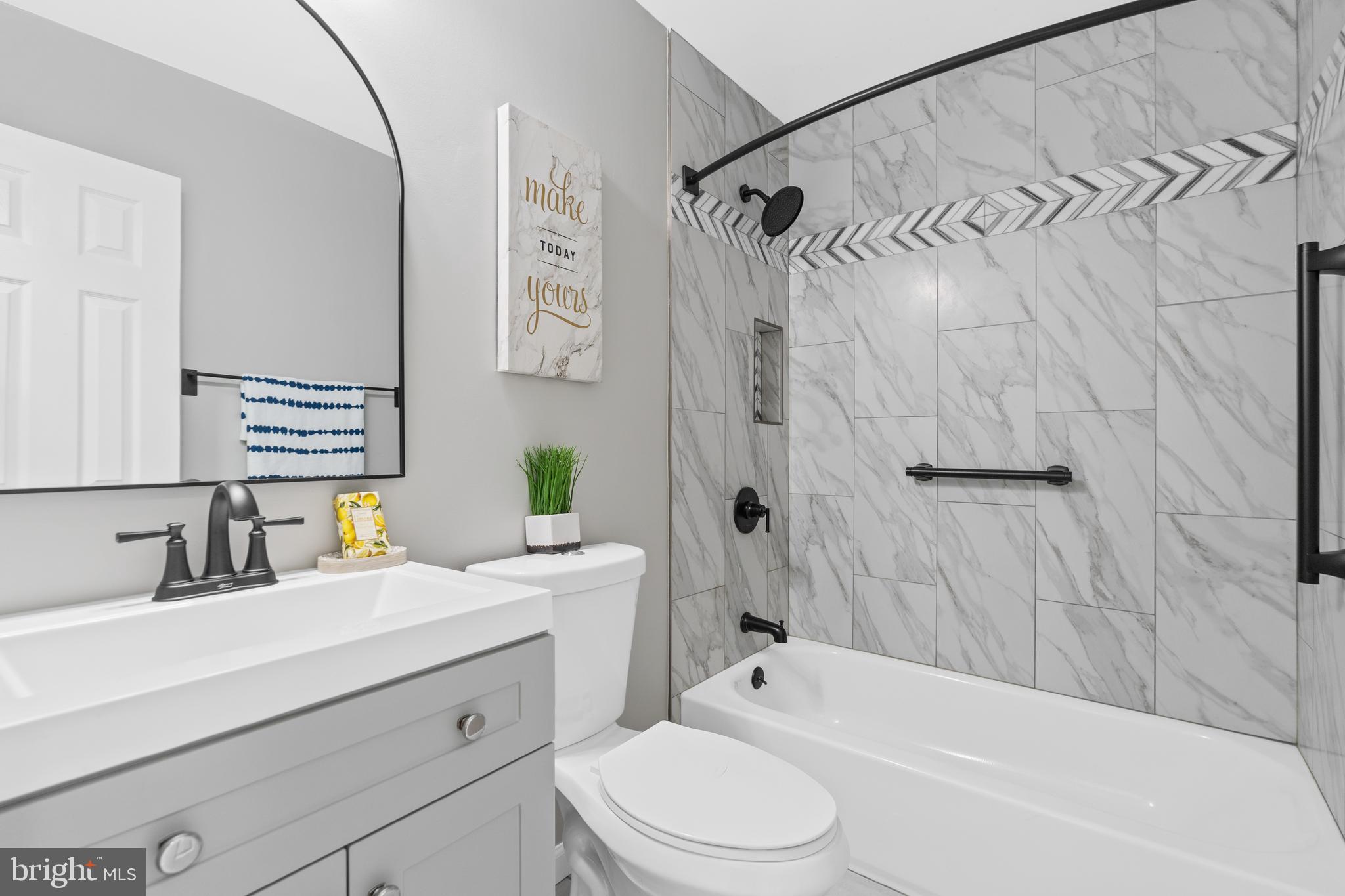 WILLOW HILLS - Residential