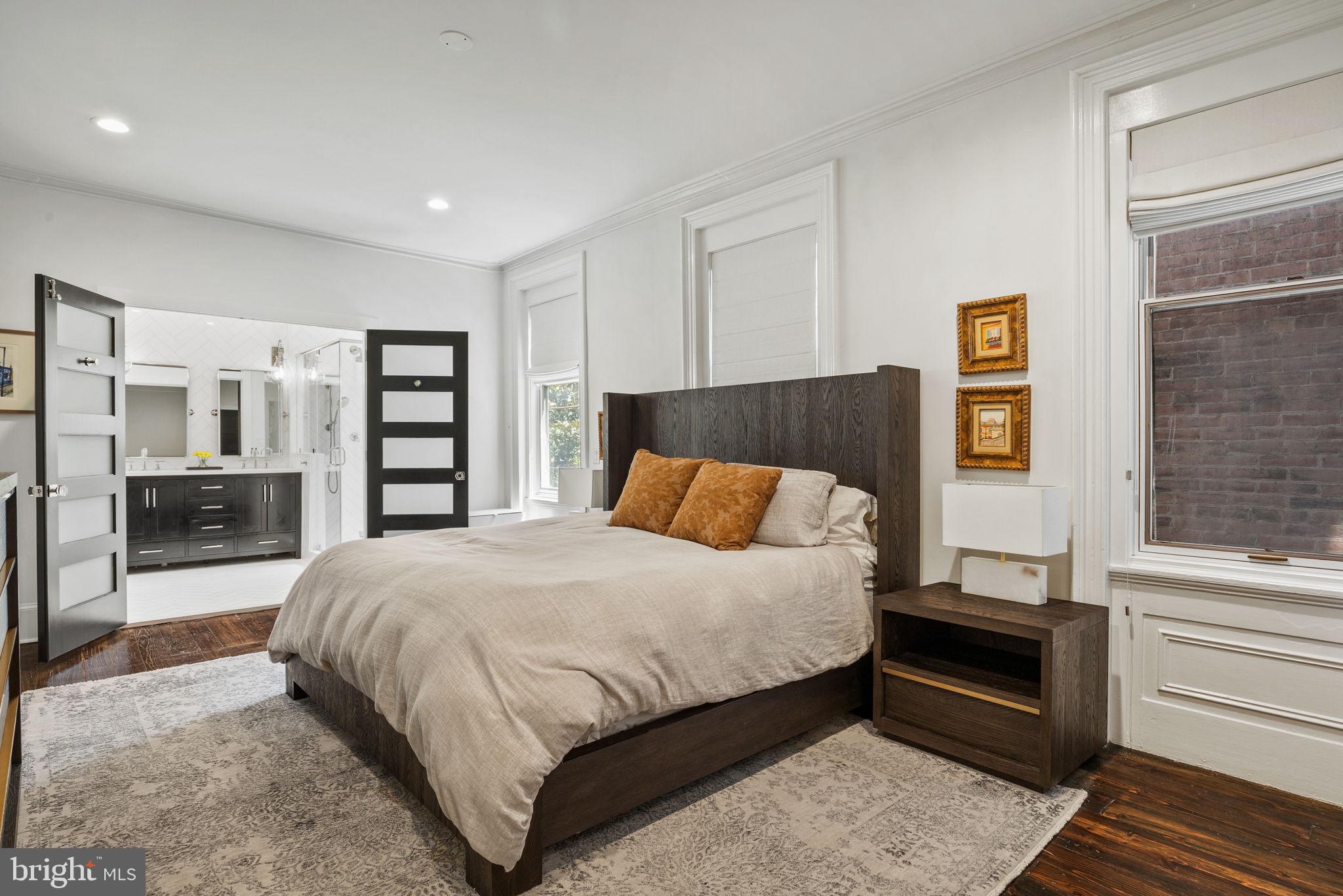 RITTENHOUSE SQUARE - Residential