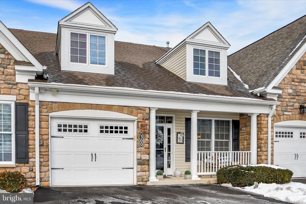 Photo of 300 Reagan Drive, SELLERSVILLE, PA 18960 (MLS # PABU2110574)