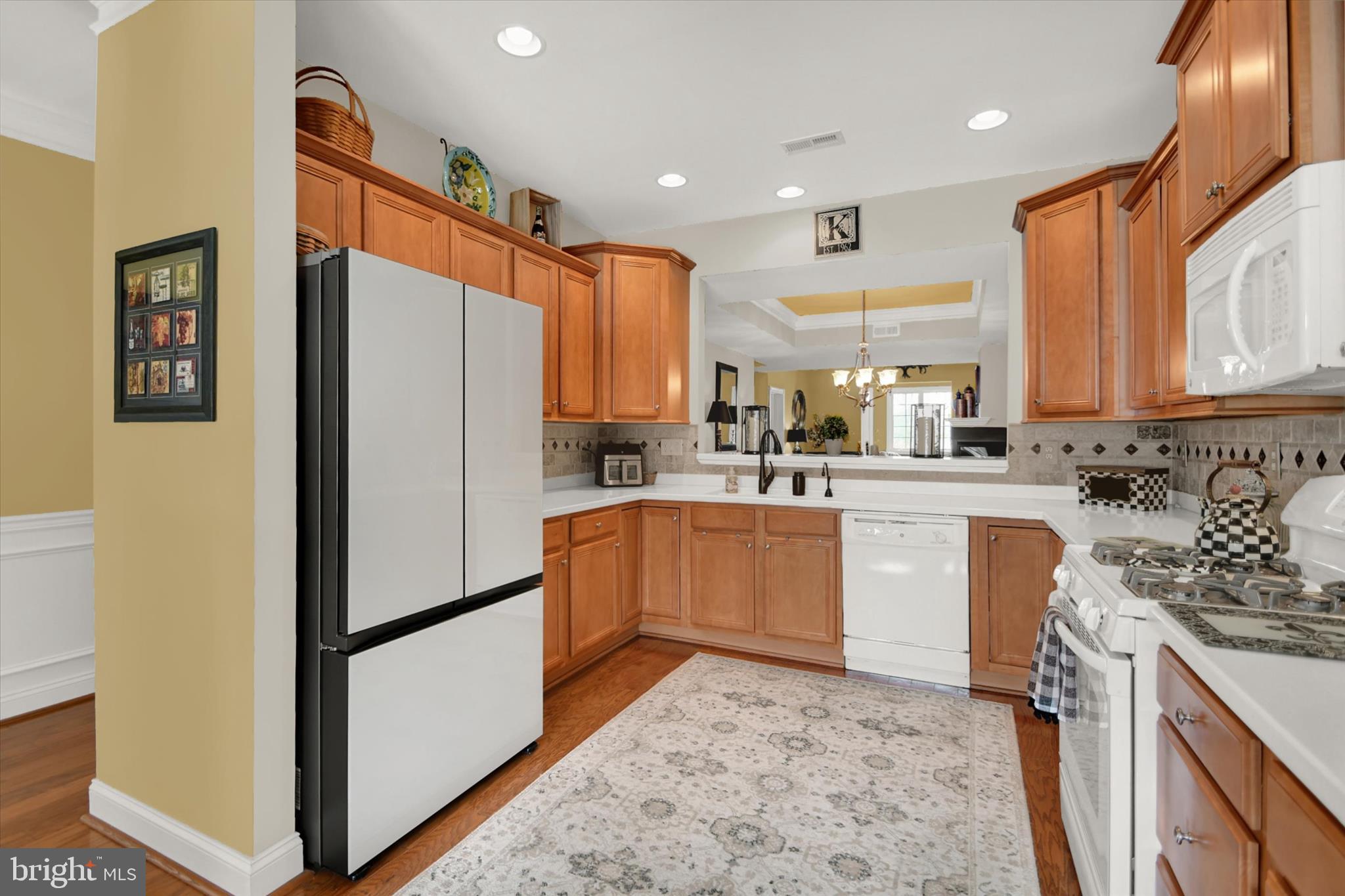 VILLAGE AT ROSECLIFF - Residential