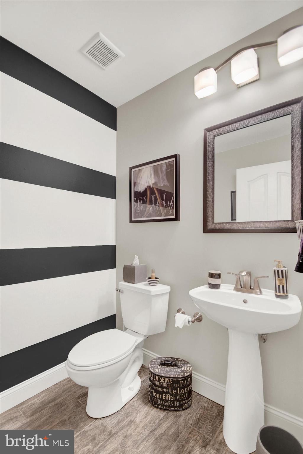 VILLAGE AT ROSECLIFF - Residential