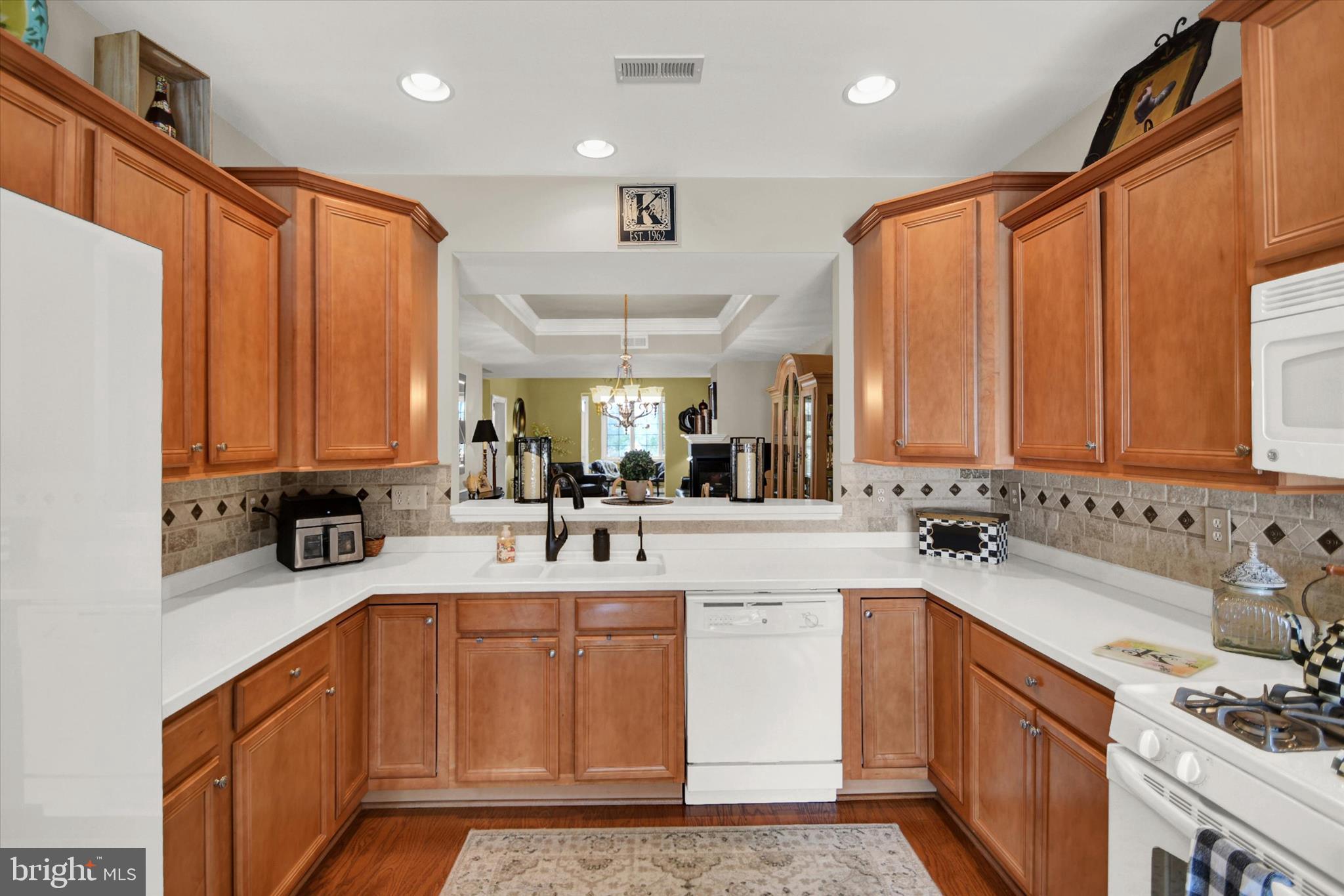 VILLAGE AT ROSECLIFF - Residential