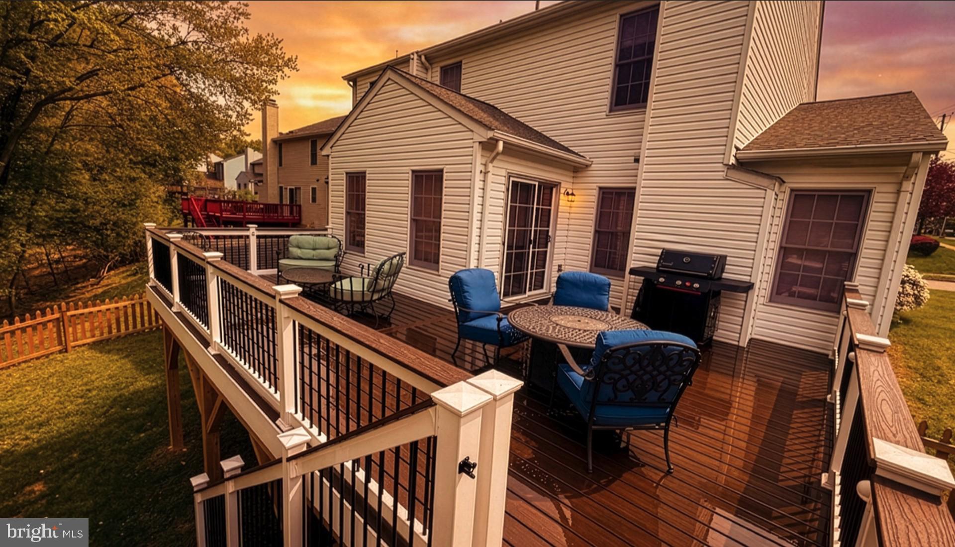 18500 GINGERBREAD LANE