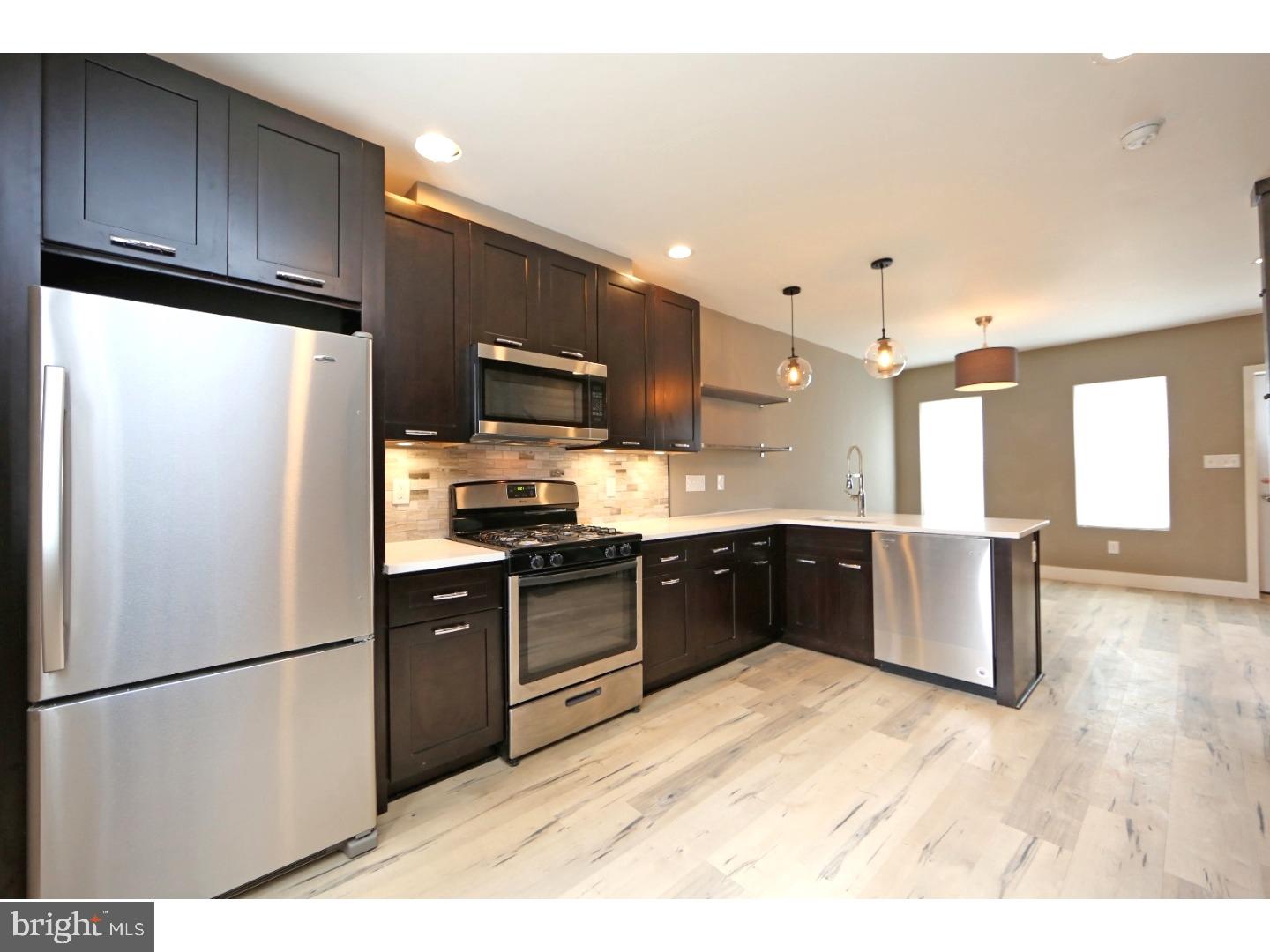 POINT BREEZE - Residential
