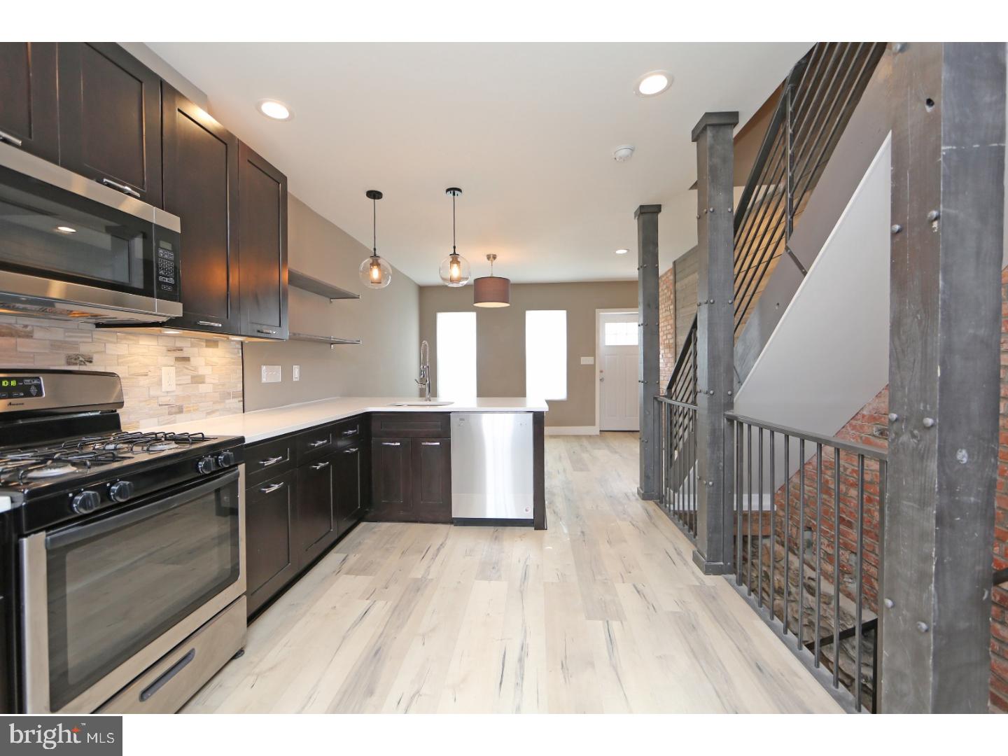 POINT BREEZE - Residential