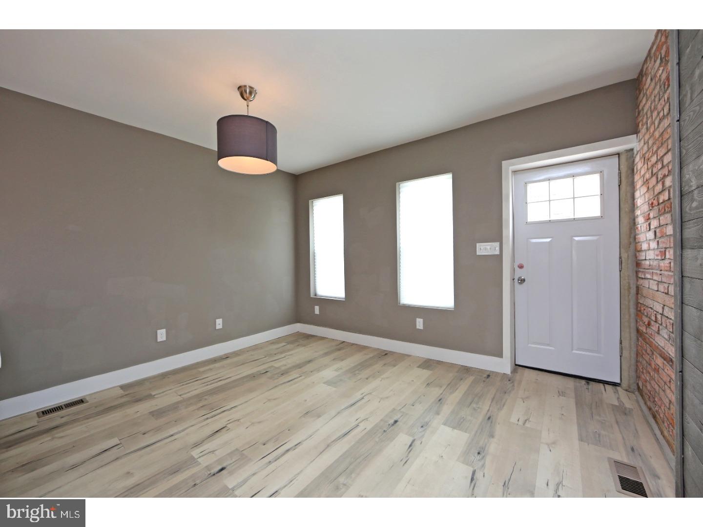 POINT BREEZE - Residential