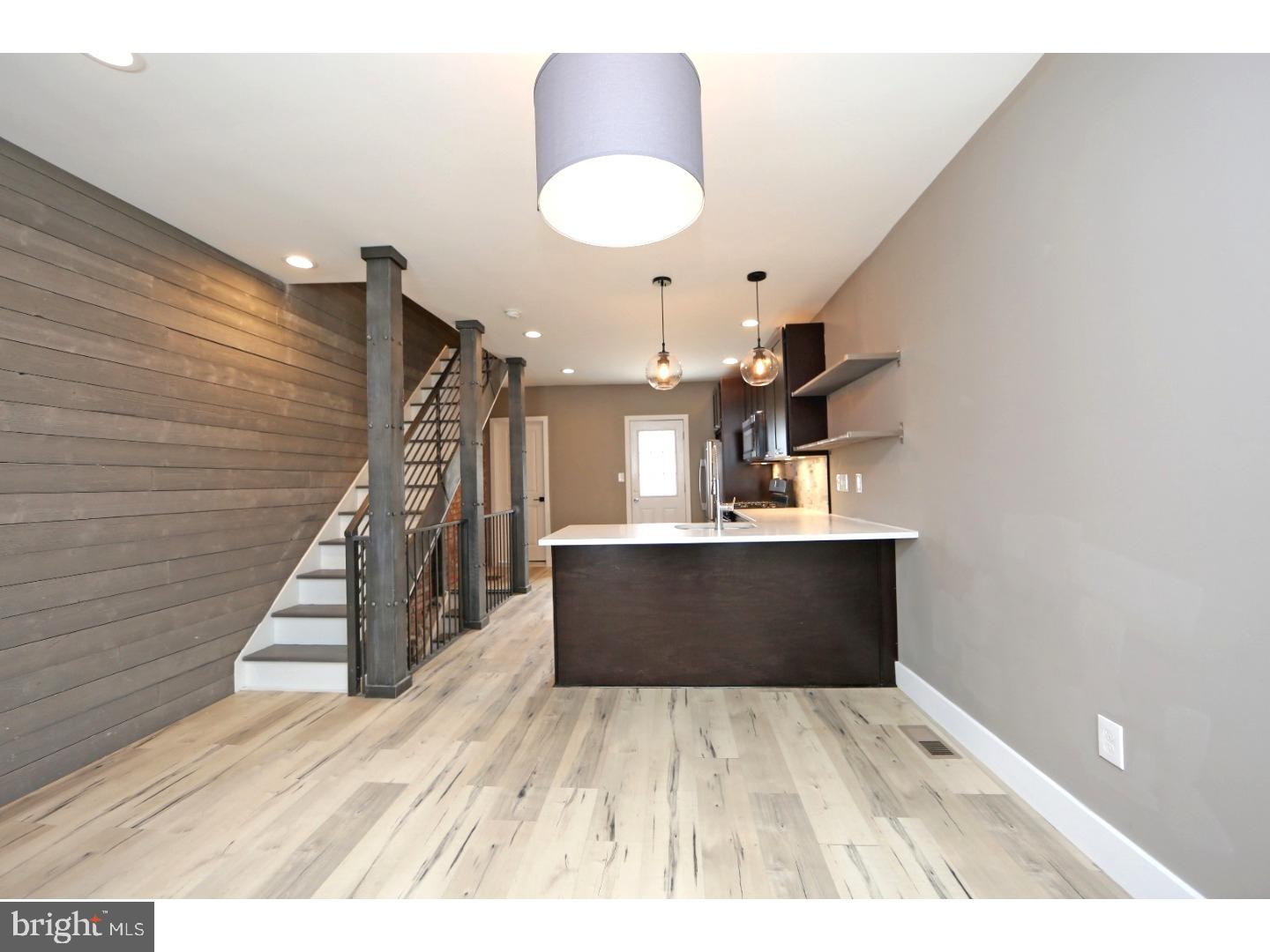 POINT BREEZE - Residential